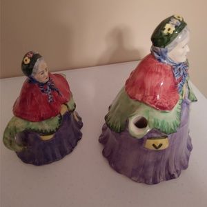 1938 Vintage Old Lady teapot and sugar bowl